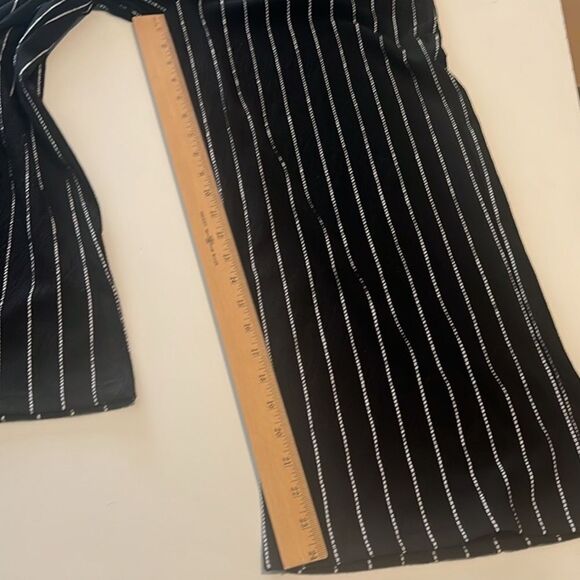 Altar'd Stat Black and White Off the Shoulder Wide Leg Jumpsuit Size Medium - Picture 8 of 10